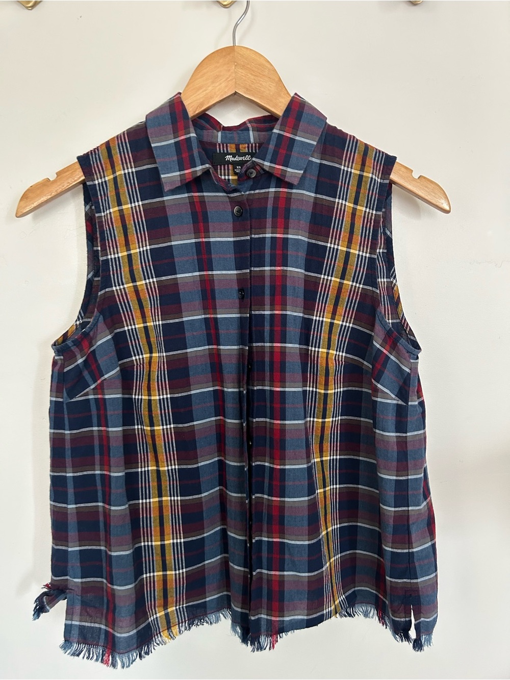 Madewell Navy Multicolor Plaid Button-Front Sleeveless Shirt